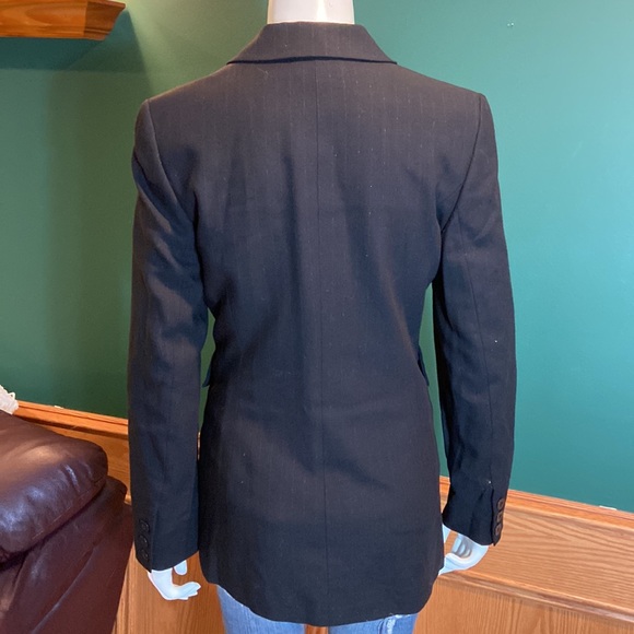 Vintage Greta Garbo Collection Double Breasted Pin Stripe Jacket. Made in Italy. - Picture 4 of 13